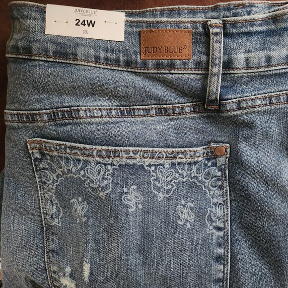 Judy Blue Paisley Bandana Print Mid-Rise Distressed Boyfriend Jeans Plus Sz 24W - Picture 11 of 11
